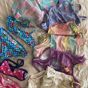 Girls 24M/2T Bathing Suit Lot (8)